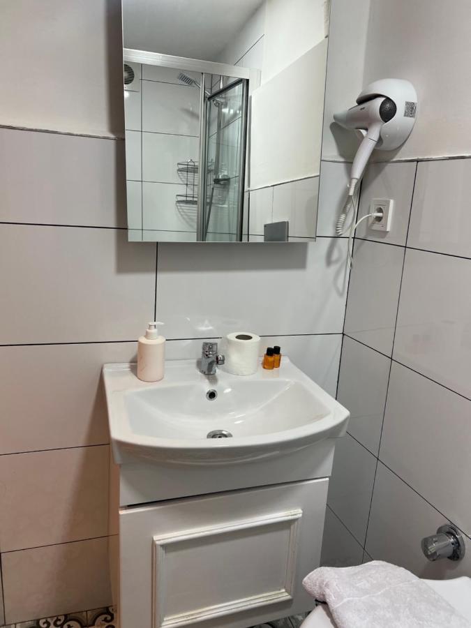 St Moscow Suites Taksim Istambul Extérieur photo